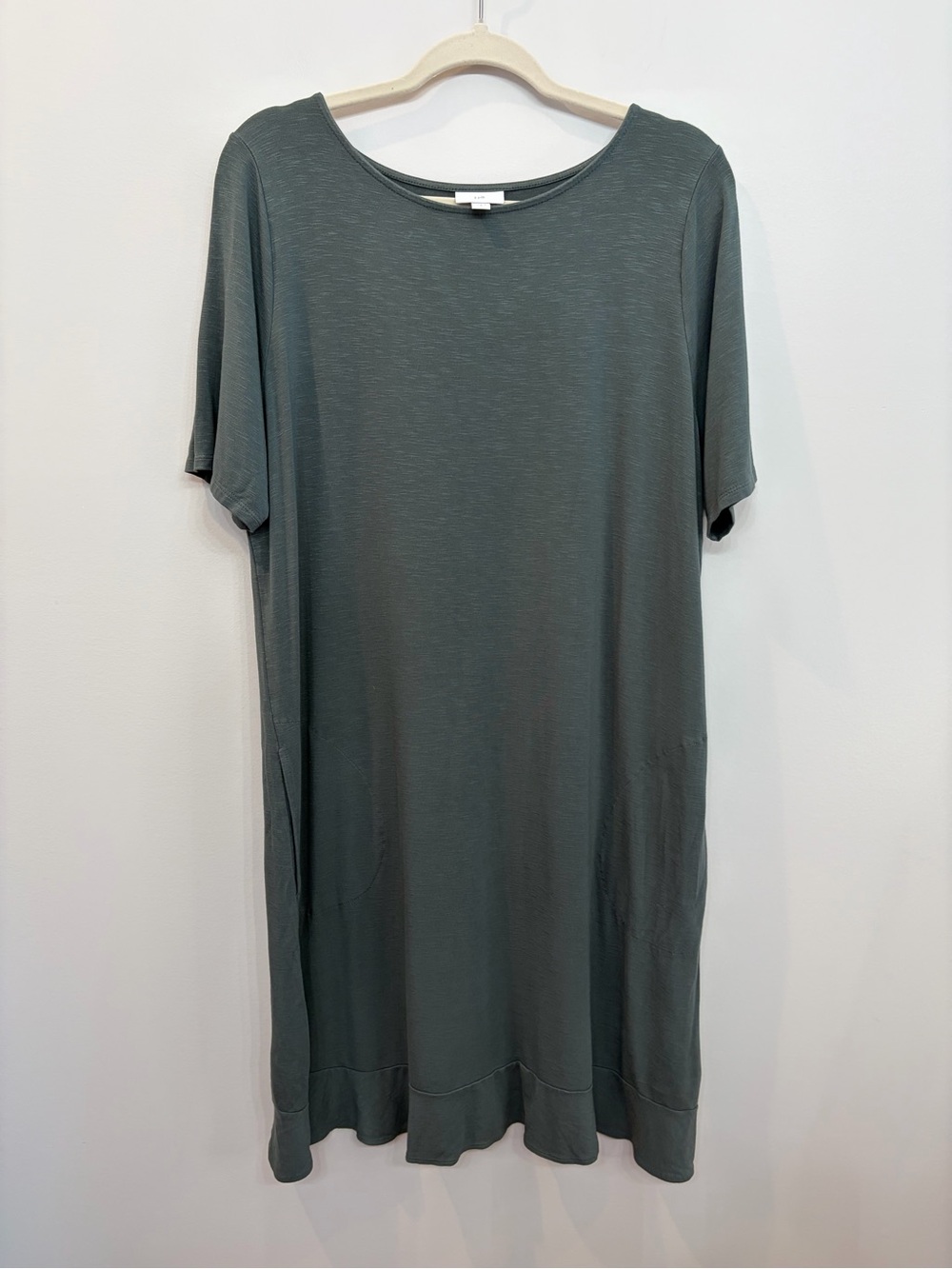 J Jill Dress Womens Green Sheath Dress Size L Short Sleeve Stretchy Ruffle Hem